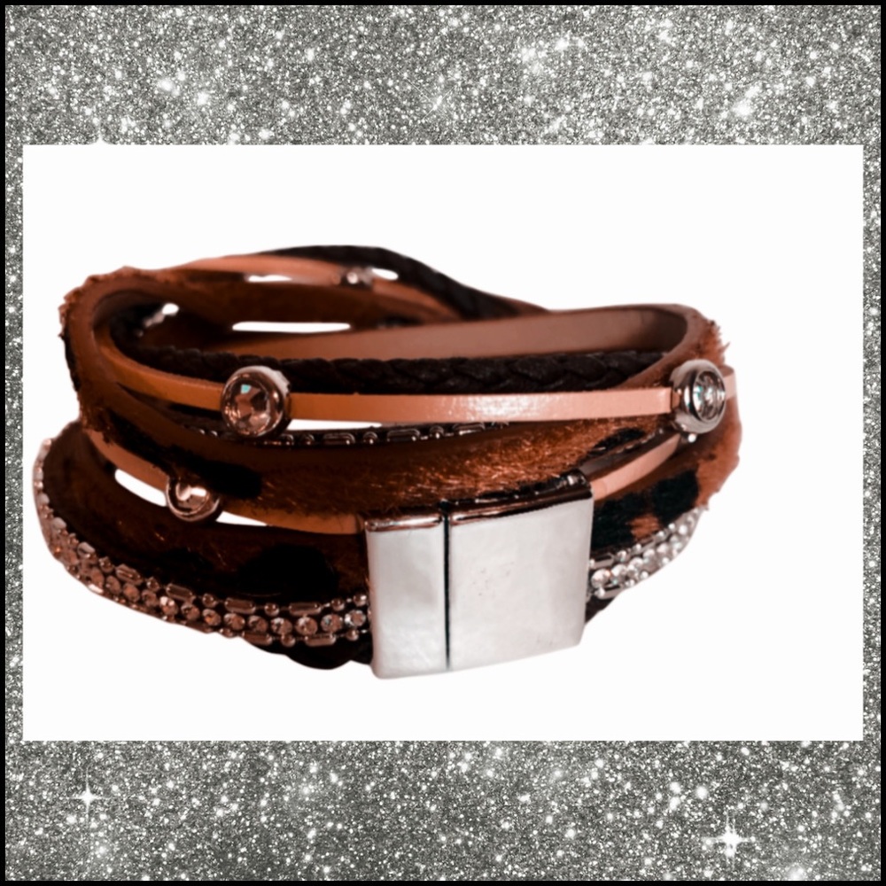MULTILAYER LEATHER/SUEDE LEOPARD BLING Bracelet - Picture 5 of 5